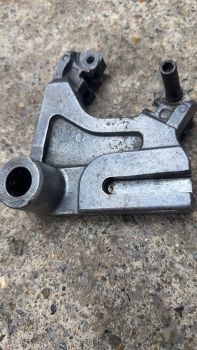 125 rear caliper bracket - rear,