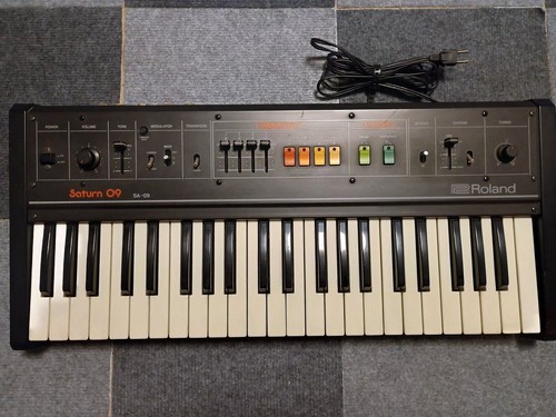 Roland saturn vintage - roland,