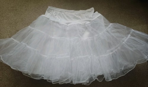 Rustly crisp white frilly - crisp,