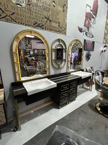 Hairdresser barber shop - hairdresser,