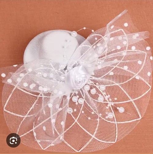 White fascinator hat hair clip - fascinator,