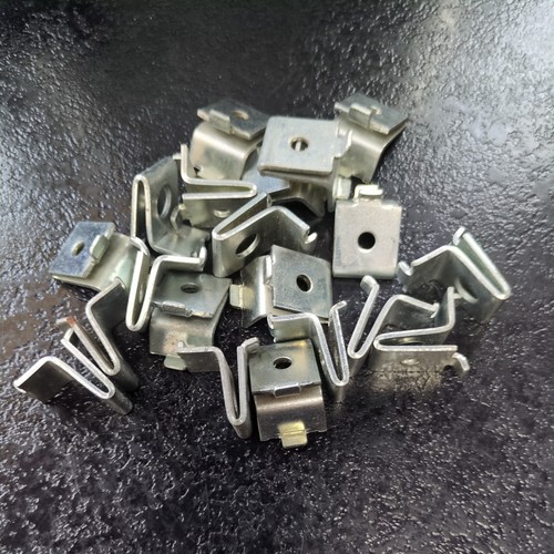 Vintage shelf clip - 20, x