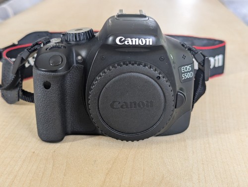 Canon eos 550d mp digital - eos,