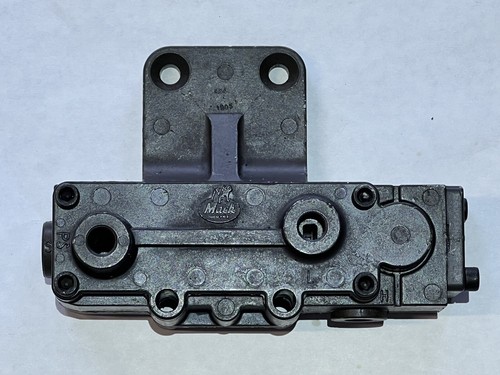 Mack 216kd42b transmission - mack,