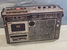 Vintage Sharp GF-6000E Radio