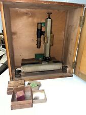 CASED OLD TRAVELLING VERNIER