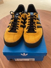 Adidas size 8 jamaica island