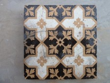 ANTIQUE MINTON 6" MULTI-COLOURED GLAZED FLOOR TILE