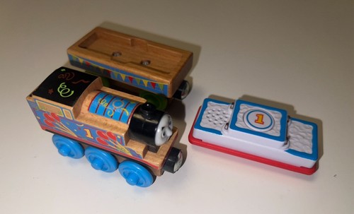 Rare birthday thomas tank - thomas,