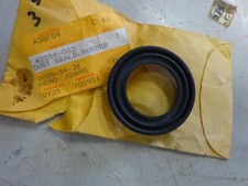 KAWASAKI NOS CALIPER DUST SEAL KH500 KH400 KH250 Z1300 Z1000 Z900 Z650 KZ