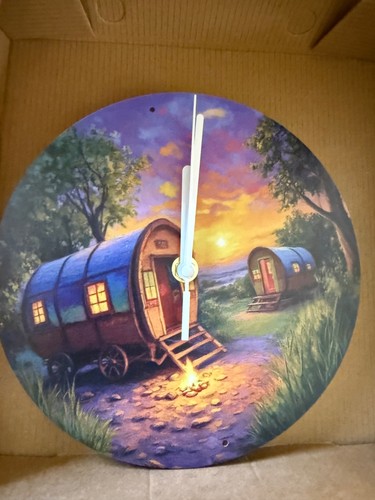 Bow top caravan metal wall