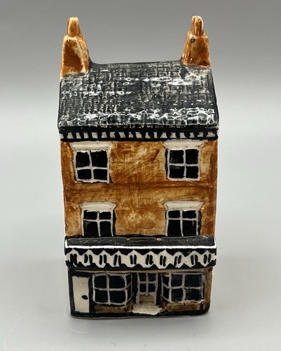 Sulleys ceramics wivenhoe - sulleys,