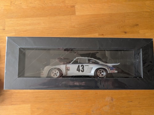 Spark porsche 911 - 1/18,