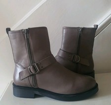 Next Forever Comfort Size 8 (