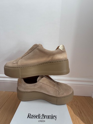 Russell bromley park up - &,