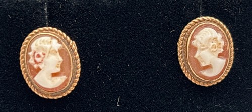 Pair 9ct gold oval - pair, cameo