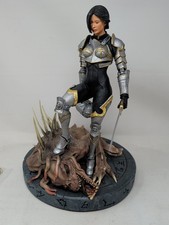 WETA HELLGATE LONDON FEMALE