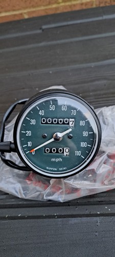 Honda cb750 k7 - honda, f1