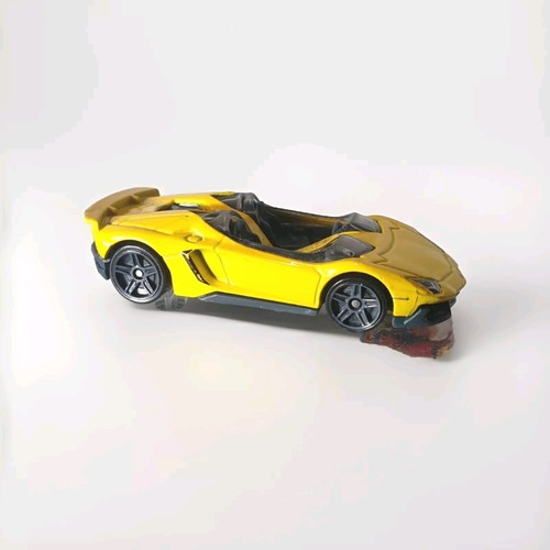 Mattel hot wheels lamborghini - mattel,