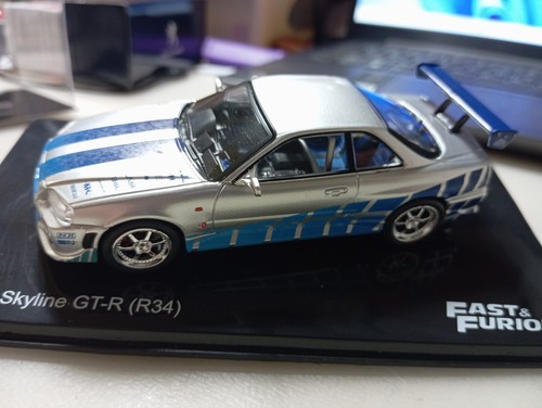 Ixo nissan skyline r r34 - -,