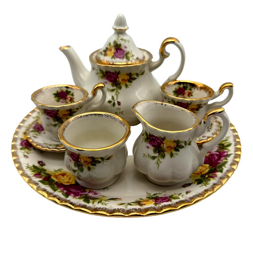 Vintage royal albert - vintage, old