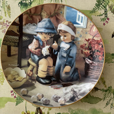 Rare Vintage MJ Hummel plate