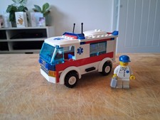 LEGO City Ambulance Medical Set 7890