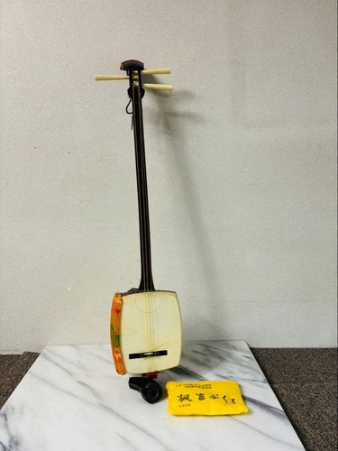 Shamisen japanese traditional - shamisen,