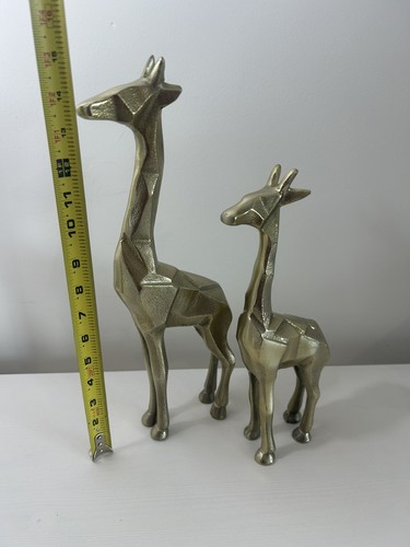 Pair modern bronze antique - modern,