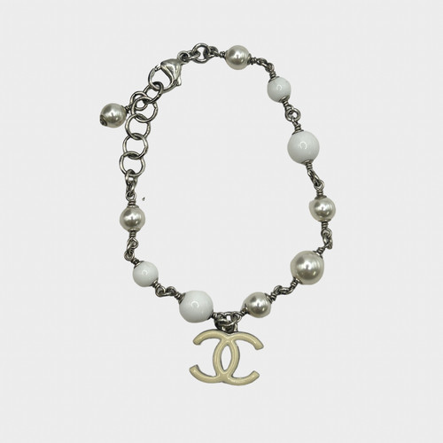 Chanel 2019 chain station - cc,