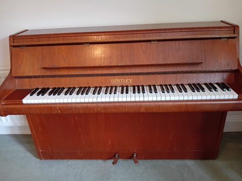 Bentley upright piano - bentley, 88