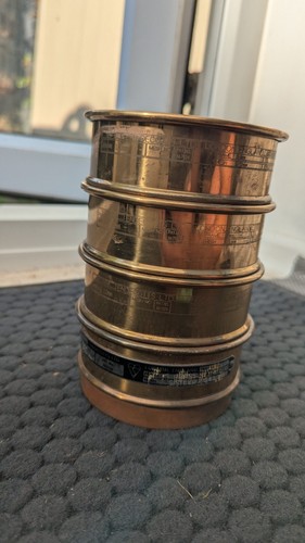 Small brass sieves - x4,
