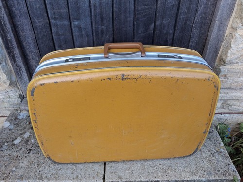 Vintage orange yellow hard - /,