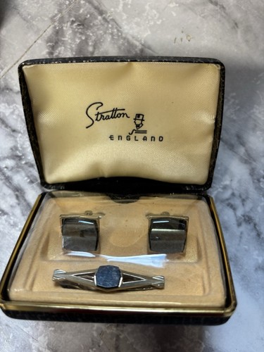 Vintage pair stratton - of,