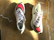 Nike Zoom Vaporfly next %