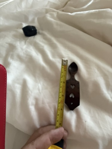 Tiny treen lovers spoon - tiny,