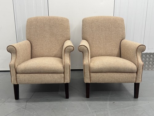 Pair tetrad harris tweed - of,