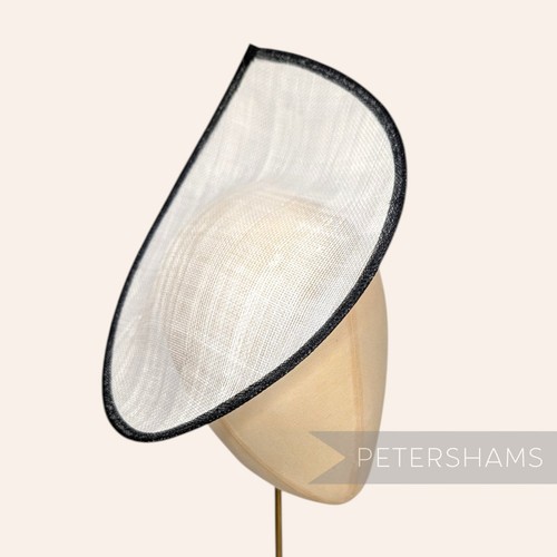 Diana 31cm pointed scallop - 'diana',