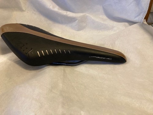 Fizik arione gold - arione-, black