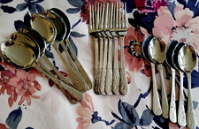 UNUSED VINTAGE  DESSERT FORKS
