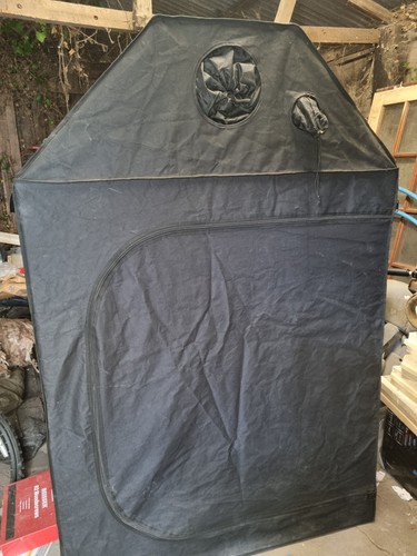 Roof grow tent 1 - roof, x