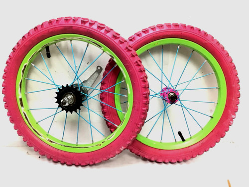 Bicycle green wheel - wheel, set