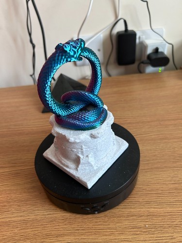 Void weaver ouroboros - void-weaver, figurine