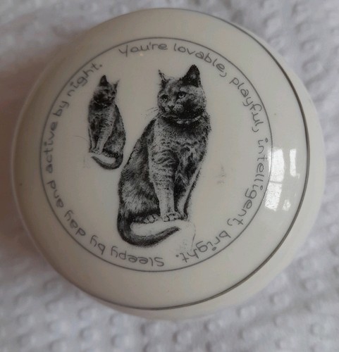 Elgate porcelain cat trinket - cat,