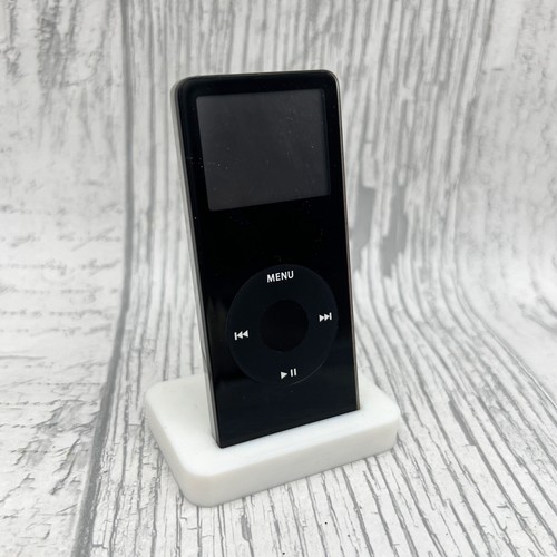 Display stand for ipod nano - display,
