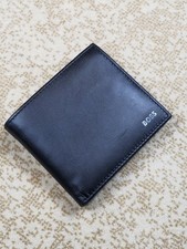 Hugo Boss Randy Wallet – Used – Logo Faded