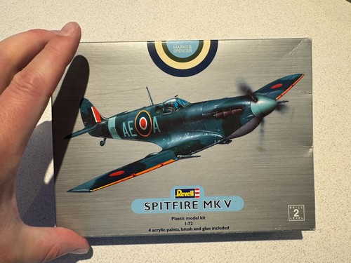 Revell spitfire 1 72 - mk,