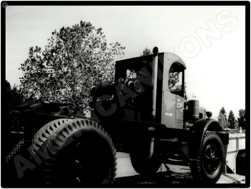 Vtg mack trucks - new, metal