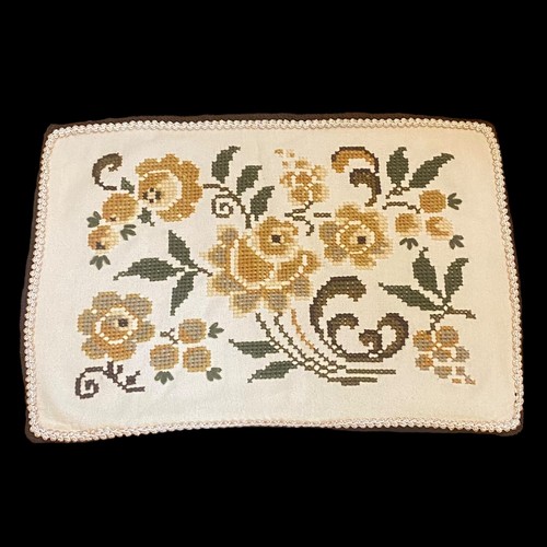 Vintage floral embroidered - vintage,