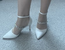 Ivory/cream size 4 - 4.5